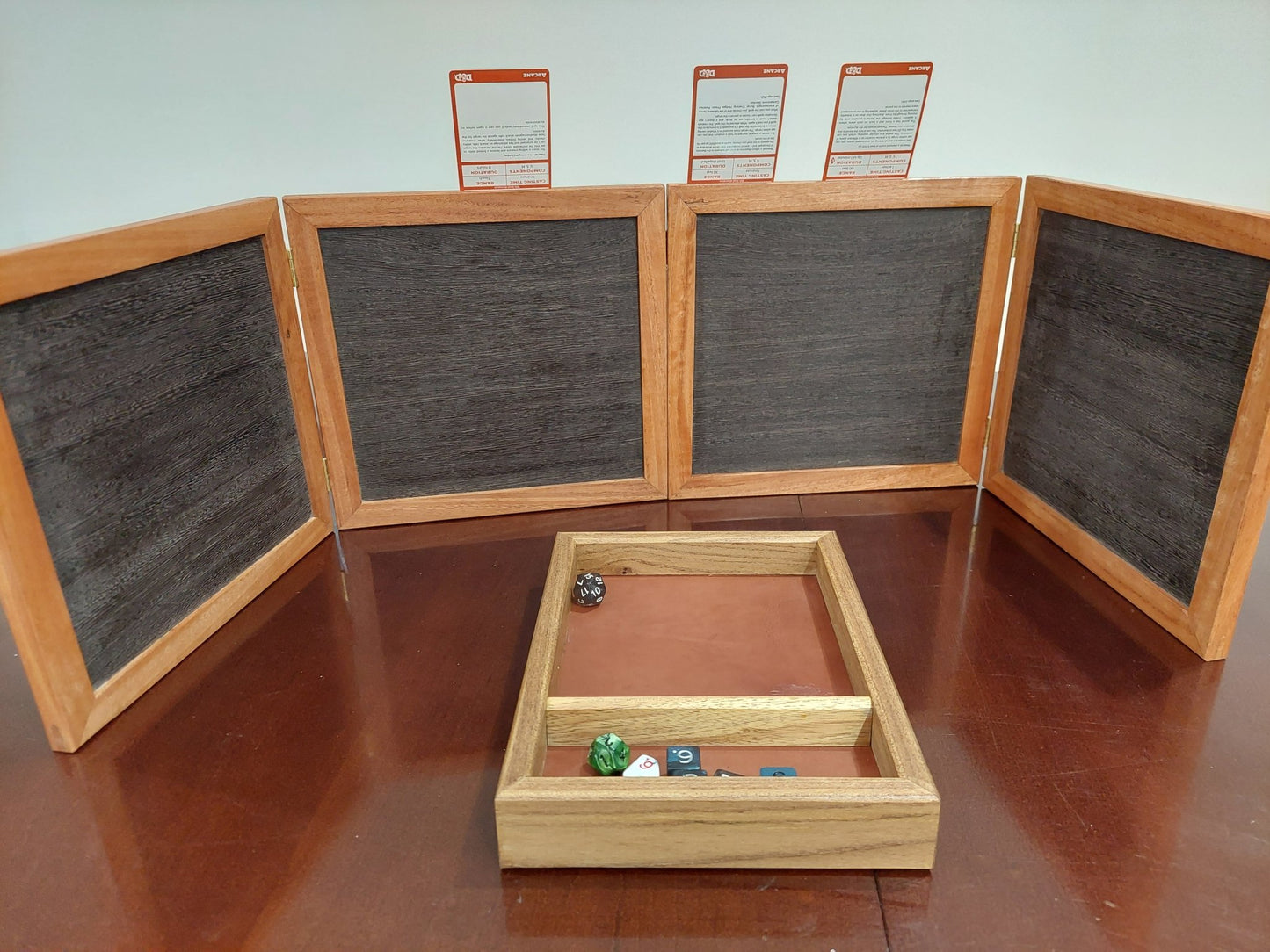 dice vault, dice case, dice tray, dnd, D&D, dungeons and dragons, miniatures, rpg, role play, wyrmwood, dice roller, GM screen, game master, screen, game master screen, dm screen, dungeon master screen, dice tower