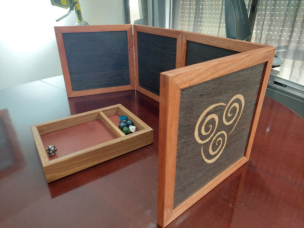 dice vault, dice case, dice tray, dnd, D&D, dungeons and dragons, miniatures, rpg, role play, wyrmwood, dice roller, GM screen, game master, screen, game master screen, dm screen, dungeon master screen, dice tower